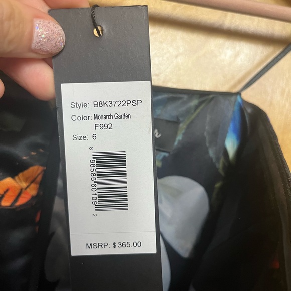 Parker, Black Label, Roxanne Dress, 6, NWT - Picture 4 of 6